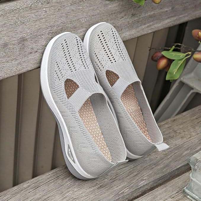 STRIDEKNIT™ - WOMEN'S SHOES