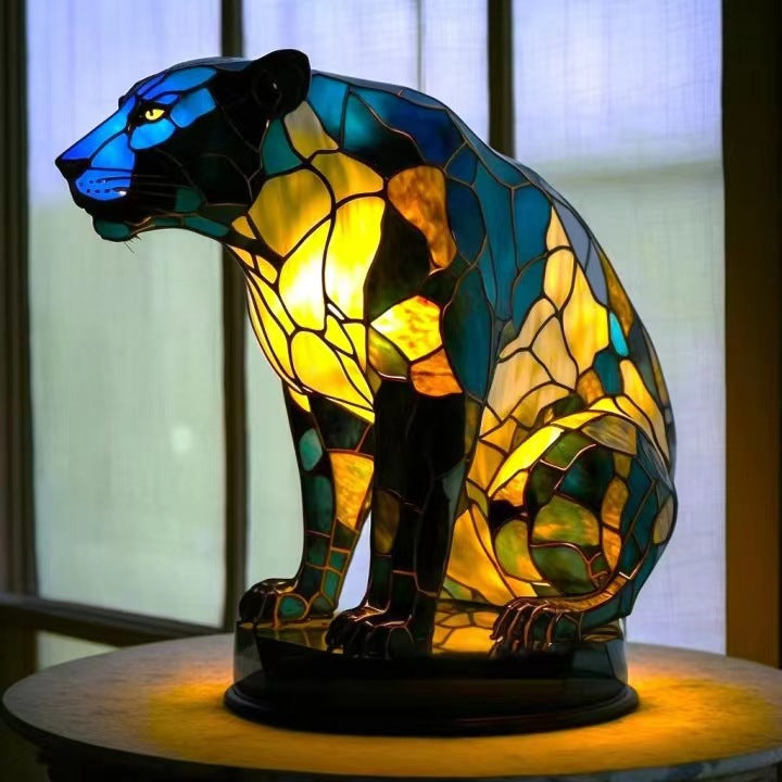 Patch - Magisk Panther Stained Glass Lamp