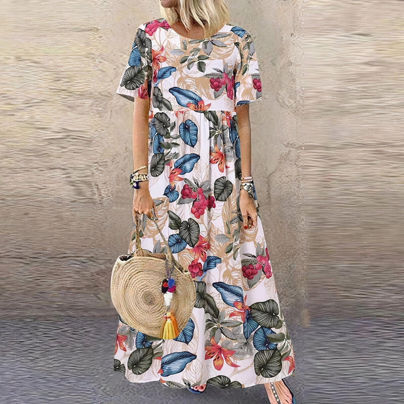 Lotte Vibrant Floral Maxi Dress
